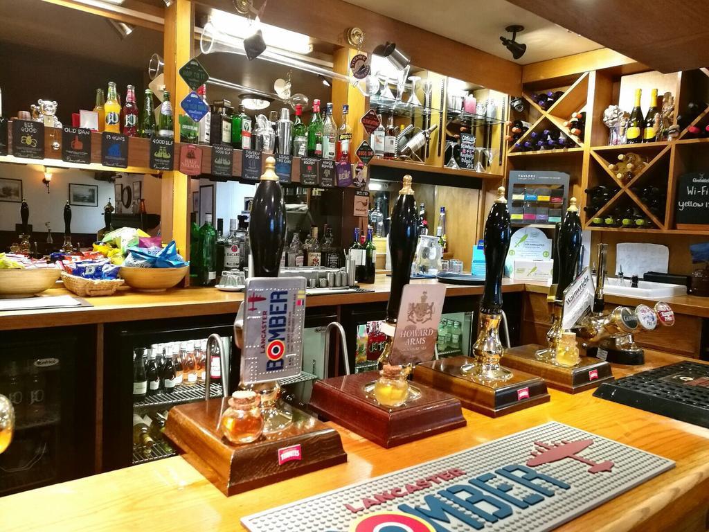 The Howard Arms Μπράμπτον Εξωτερικό φωτογραφία
